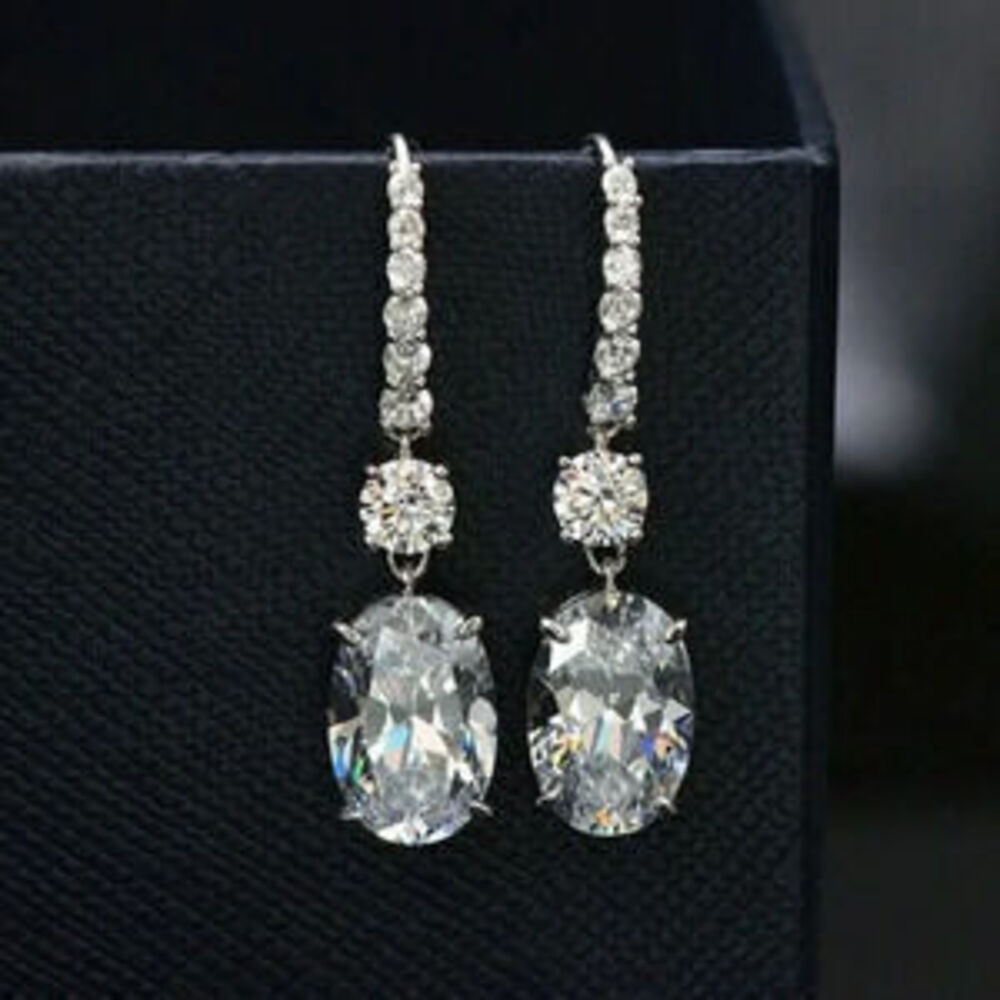 NEW 18k White Gold Diamond Dangle Drop Earrings